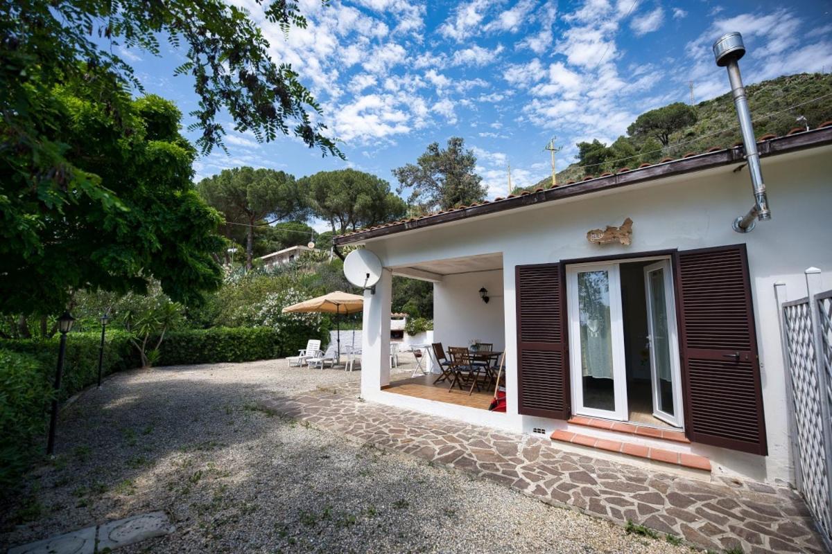 Alloggi Del Mirto A Morcone - Goelba Capoliveri  Exterior foto